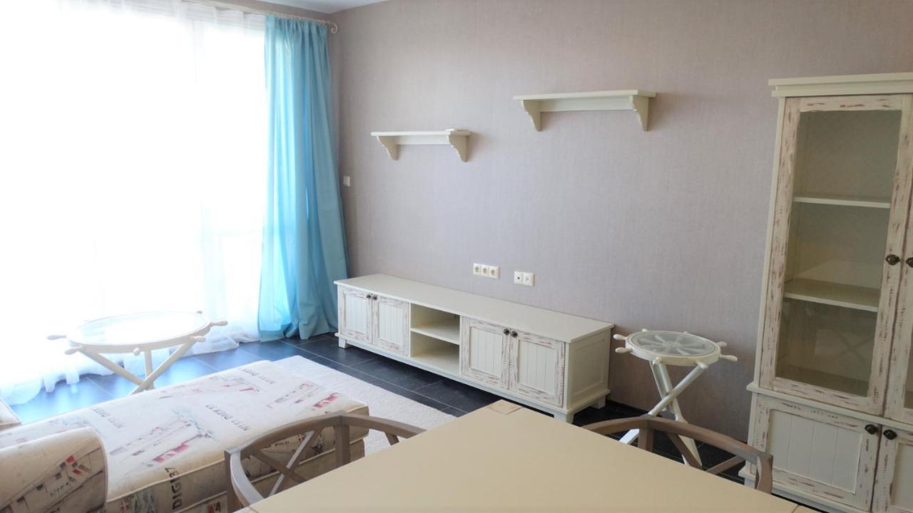 Captain'S Island Deluxe Chernomorets Exterior photo